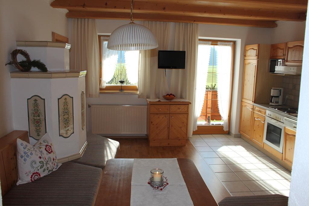 Huettschmiedhof Villa Kossen Room photo